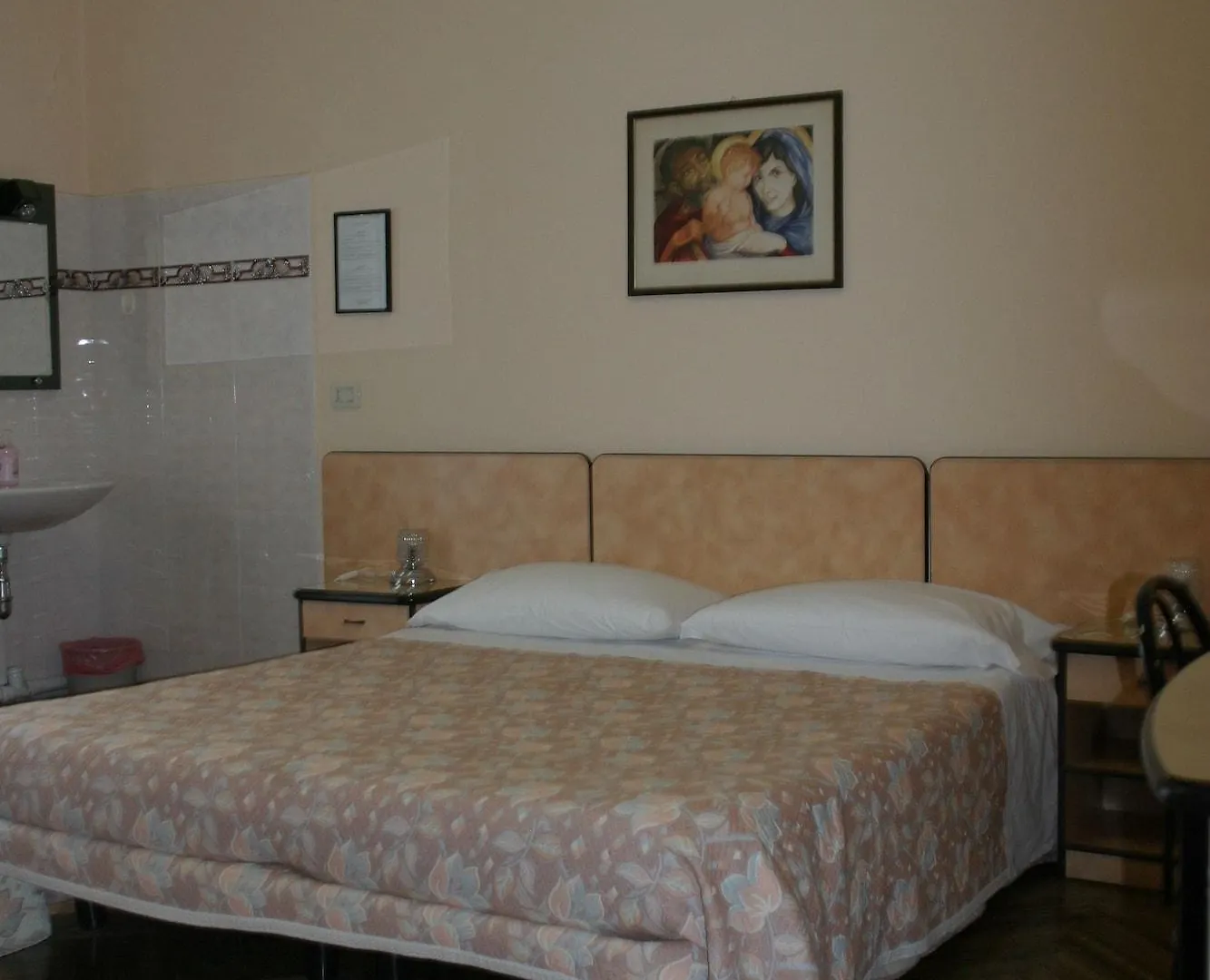 Hotel Panorama Bologna Centro 0*,